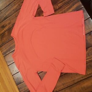 Athleta shimmer power up top